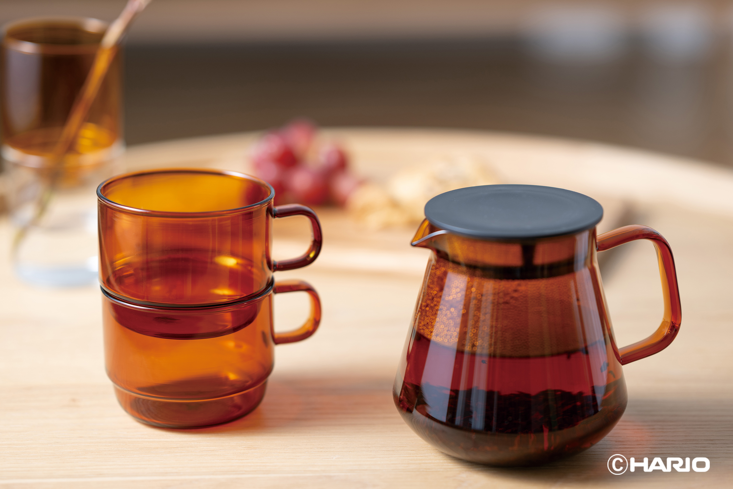 Hario server 600ml orange